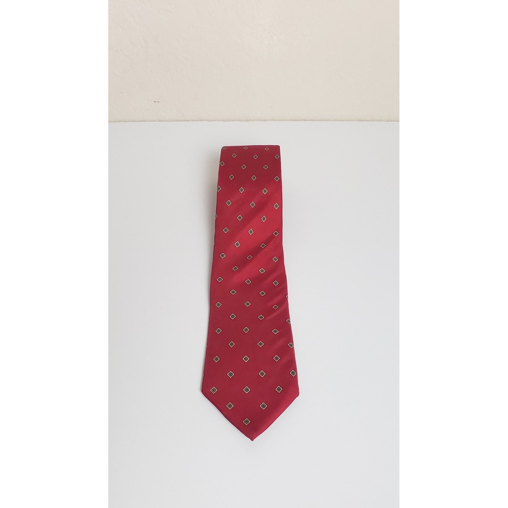 Christian Dior Mens Red Geometric Diamond Silk Necktie Made in USA Designer Tie